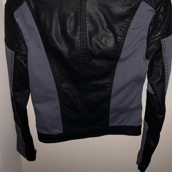 Jacket - Picture 2 of 2